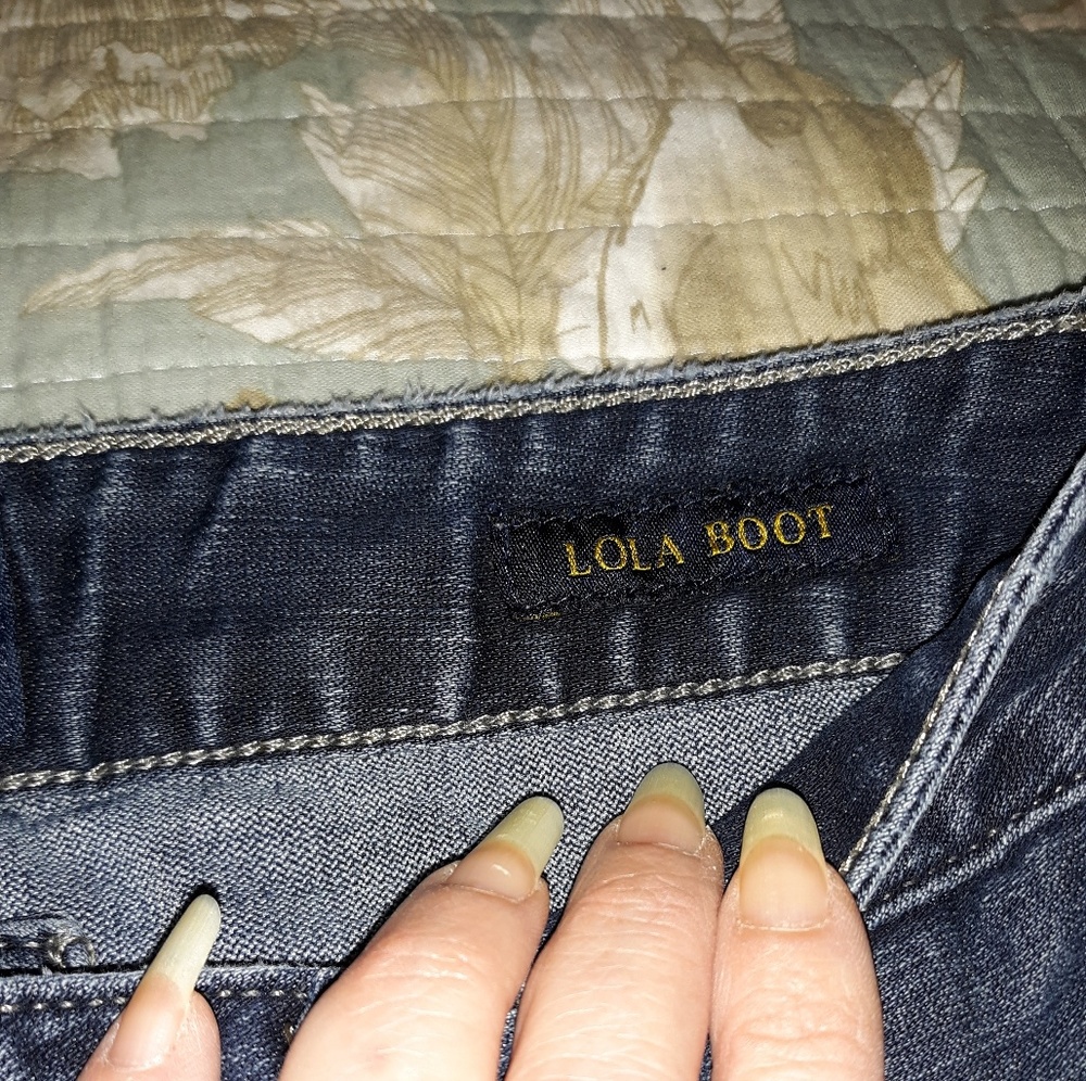 Lucky Jeans